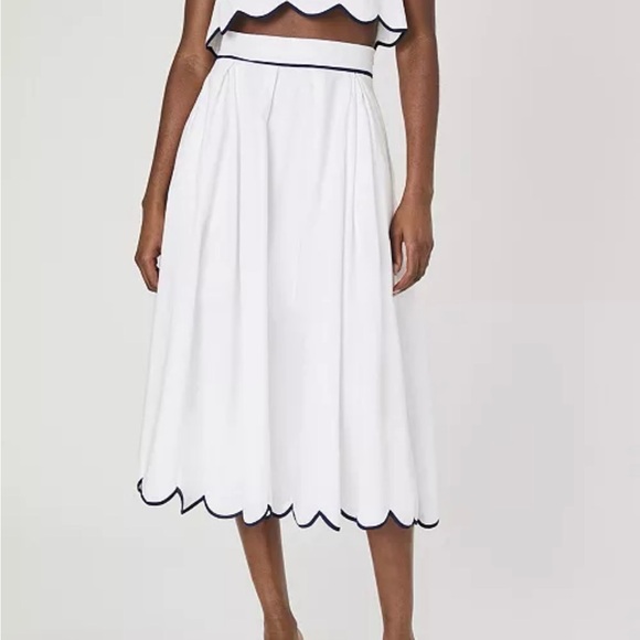 French Connection Dresses & Skirts - French Connection White Skirt with Navy Scalloped Hem